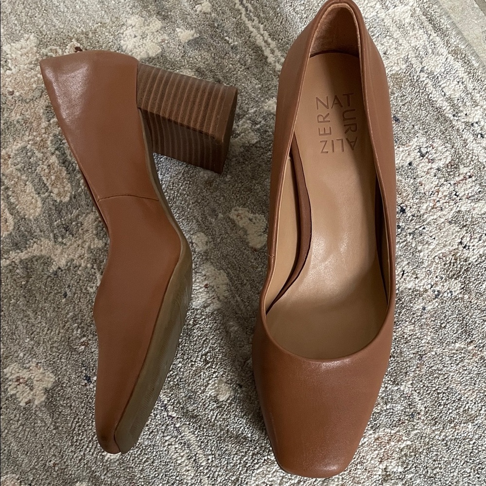 Naturalizer Tan Block Heel Pumps